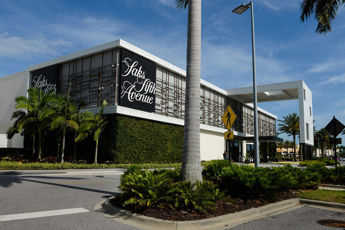 SAKS FIFTH AVENUE, 19 Photos & 21 Reviews, 120 University Town Center Dr,  Sarasota, Florida, Accessories, Phone Number